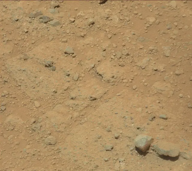 Sol 379: Mast Camera (Mastcam)