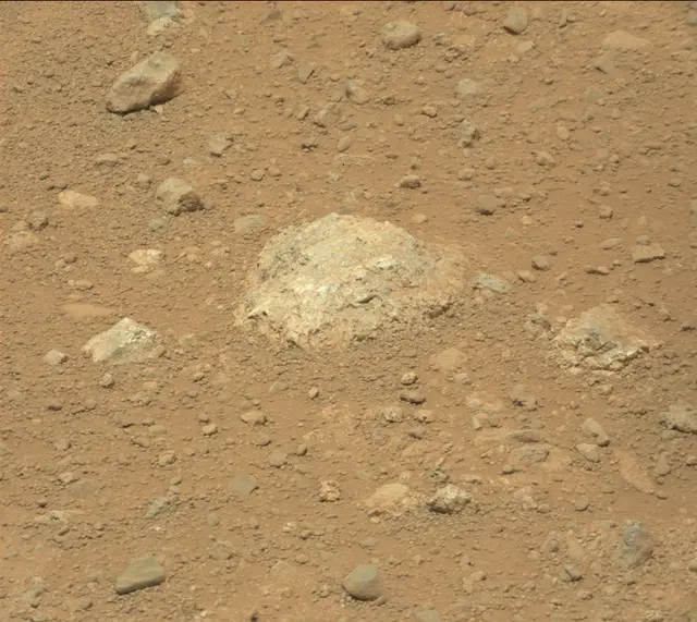Sol 379: Mast Camera (Mastcam)