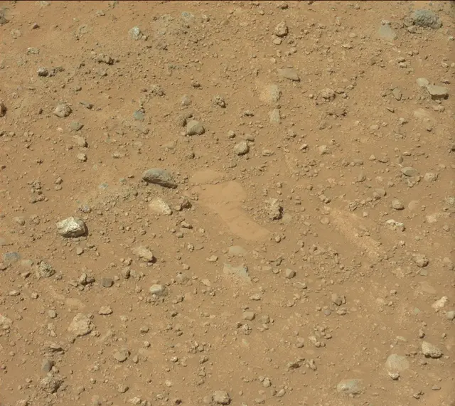 Sol 387: Mast Camera (Mastcam)