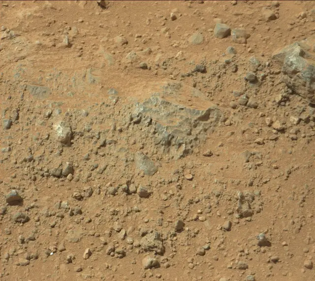 Sol 387: Mast Camera (Mastcam)