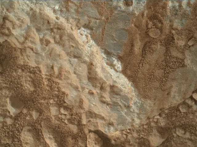 Sol 387: Mars Hand Lens Imager (MAHLI)
