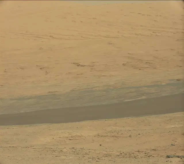 Sol 389: Mast Camera (Mastcam)