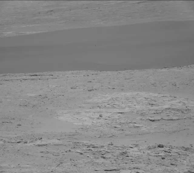 Sol 389: Mast Camera (Mastcam)