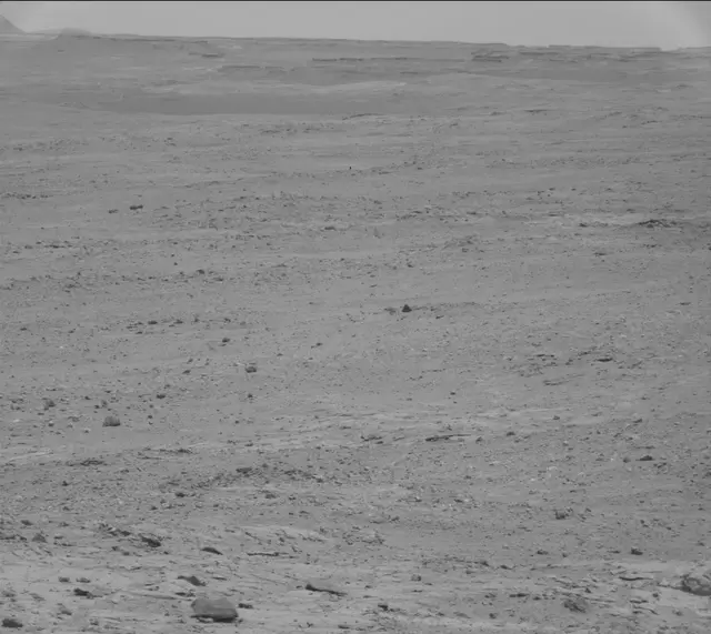 Sol 389: Mast Camera (Mastcam)