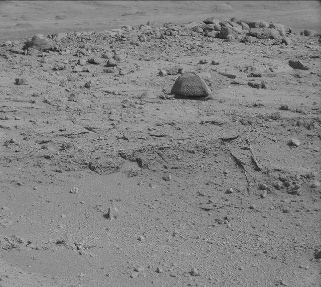 Sol 390: Mast Camera (Mastcam)