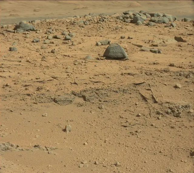 Sol 390: Mast Camera (Mastcam)