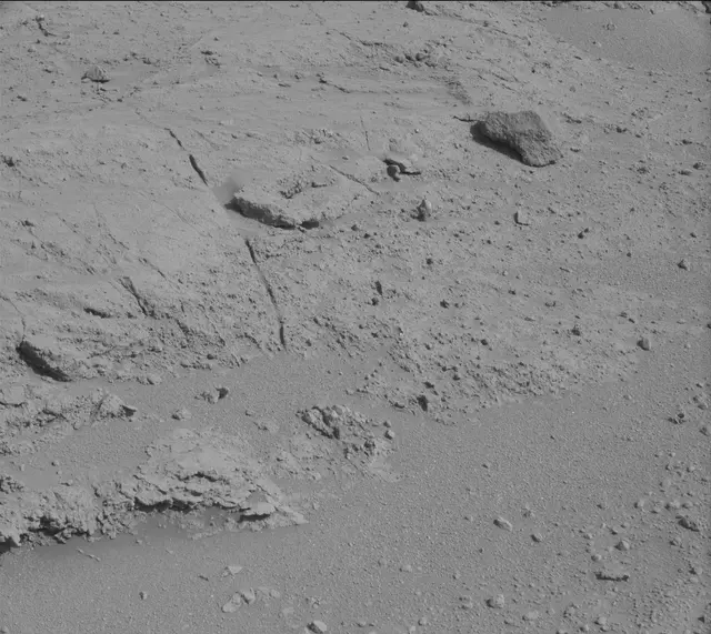 Sol 390: Mast Camera (Mastcam)