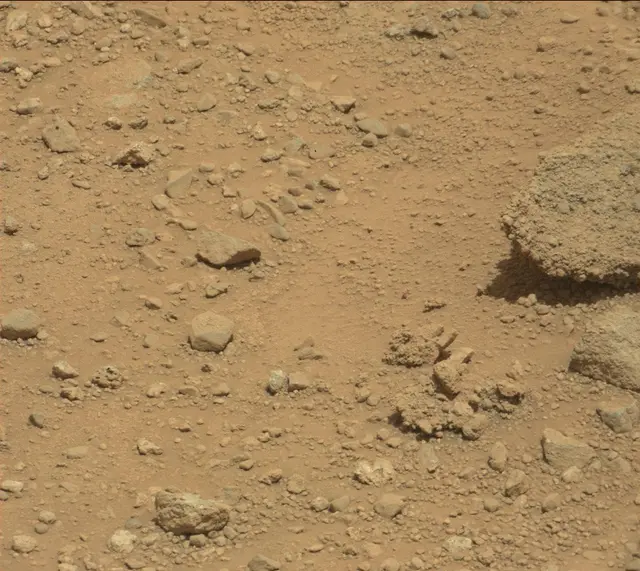 Sol 390: Mast Camera (Mastcam)
