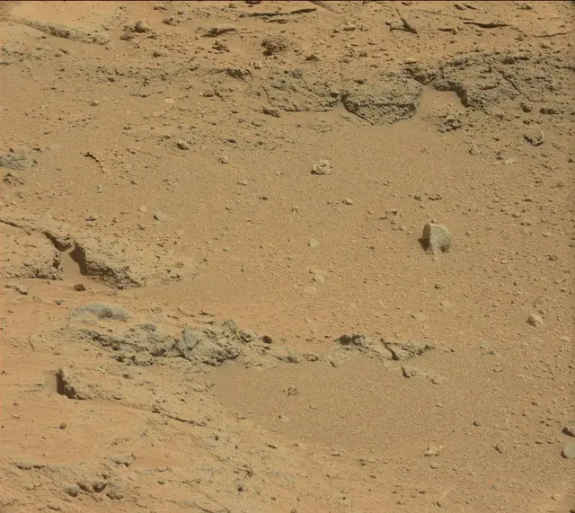 Sol 392: Mast Camera (Mastcam)
