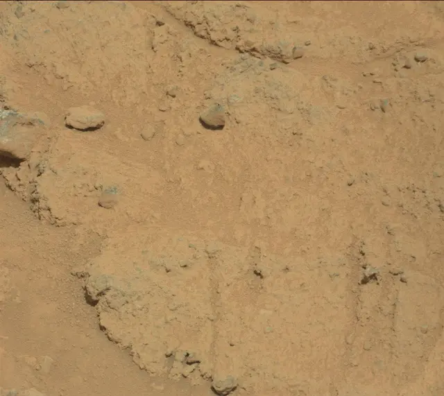 Sol 392: Mast Camera (Mastcam)