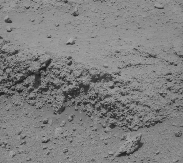 Sol 392: Mast Camera (Mastcam)