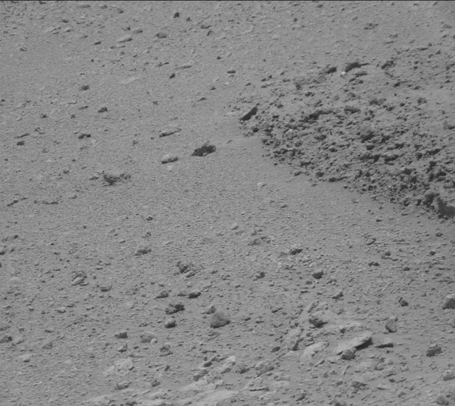 Sol 392: Mast Camera (Mastcam)