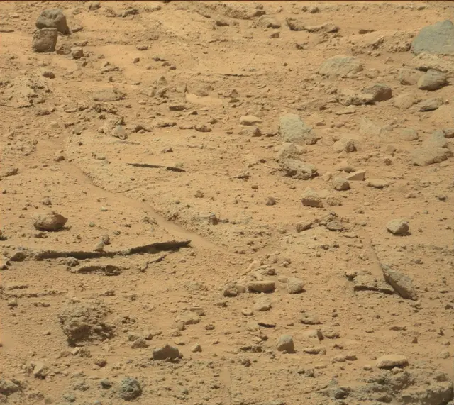 Sol 393: Mast Camera (Mastcam)