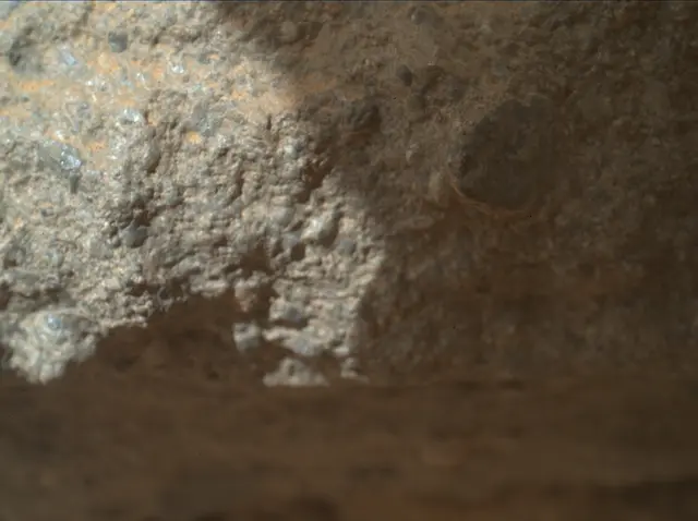 Sol 394: Mars Hand Lens Imager (MAHLI)