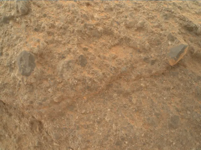 Sol 394: Mars Hand Lens Imager (MAHLI)