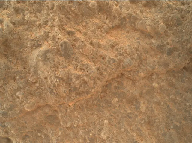 Sol 394: Mars Hand Lens Imager (MAHLI)