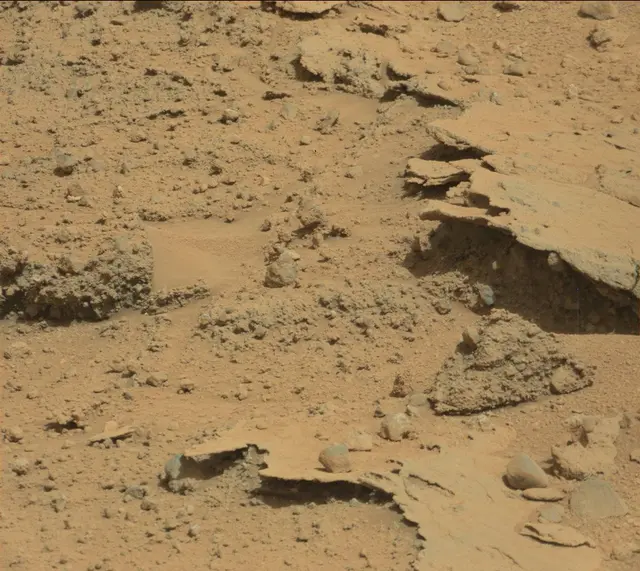 Sol 395: Mast Camera (Mastcam)
