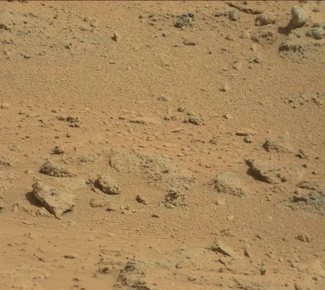 Sol 395: Mast Camera (Mastcam)