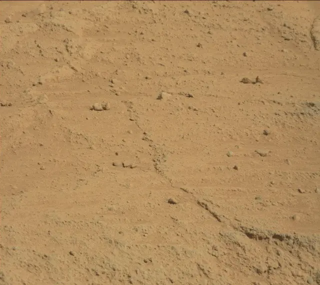 Sol 395: Mast Camera (Mastcam)