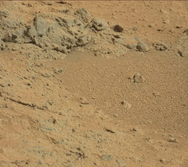 Sol 395: Mast Camera (Mastcam)
