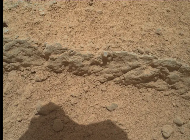 Sol 398: Mars Hand Lens Imager (MAHLI)