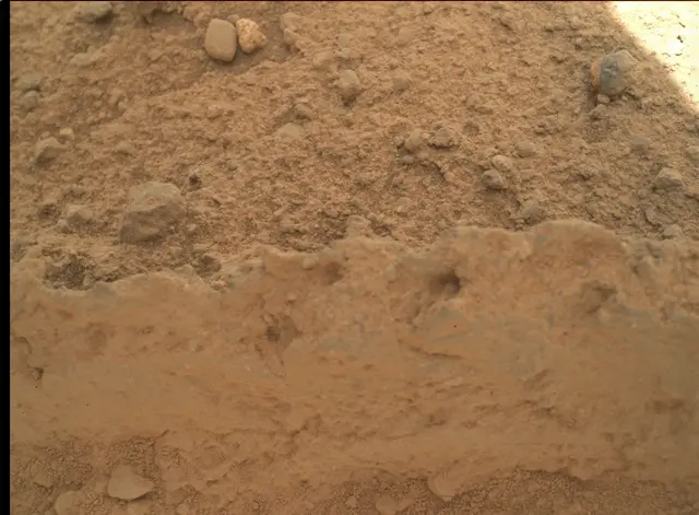 Sol 398: Mars Hand Lens Imager (MAHLI)
