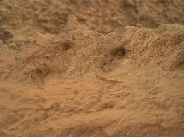 Sol 398: Mars Hand Lens Imager (MAHLI)