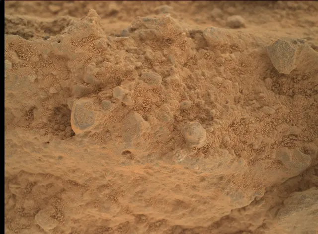 Sol 398: Mars Hand Lens Imager (MAHLI)