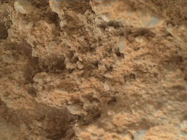 Sol 399: Mars Hand Lens Imager (MAHLI)