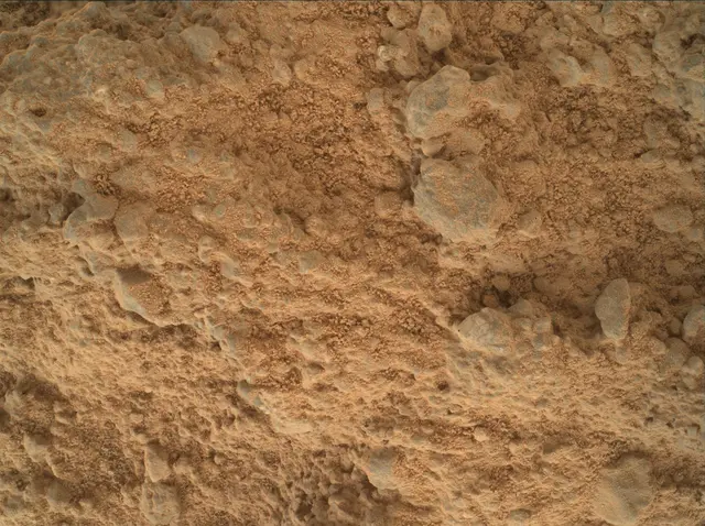 Sol 399: Mars Hand Lens Imager (MAHLI)
