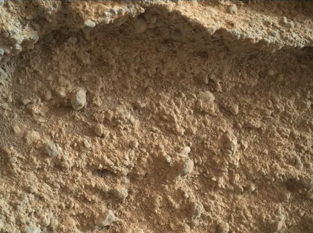 Sol 400: Mars Hand Lens Imager (MAHLI)