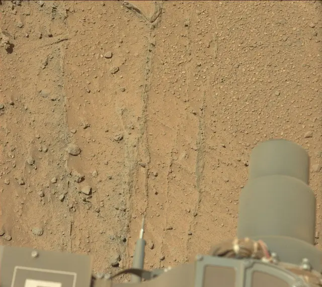 Sol 401: Mast Camera (Mastcam)