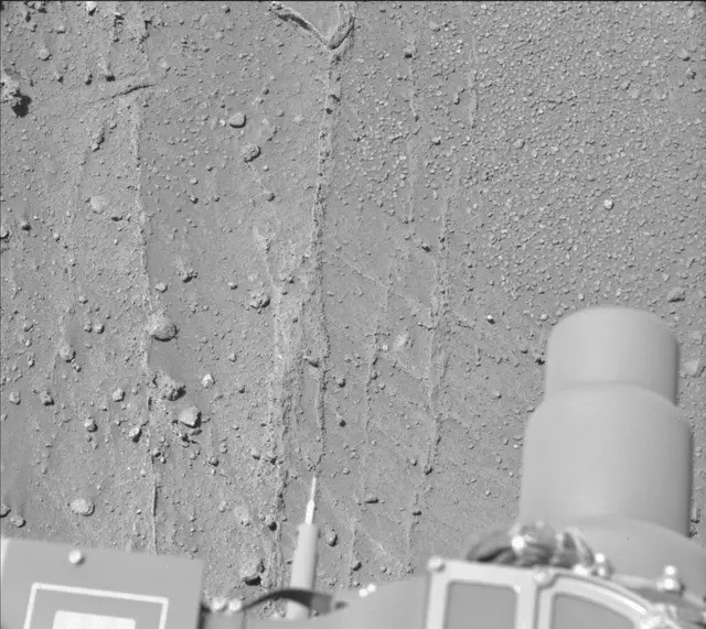 Sol 401: Mast Camera (Mastcam)