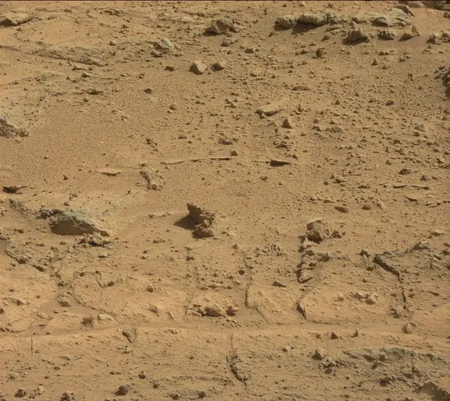 Sol 401: Mast Camera (Mastcam)