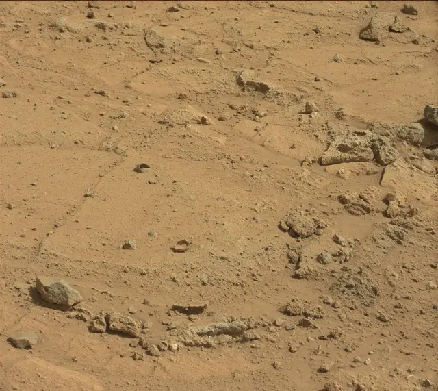 Sol 401: Mast Camera (Mastcam)