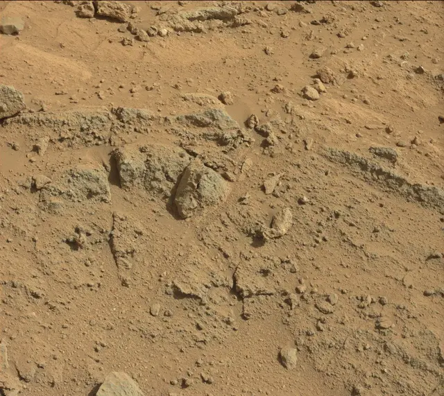 Sol 401: Mast Camera (Mastcam)