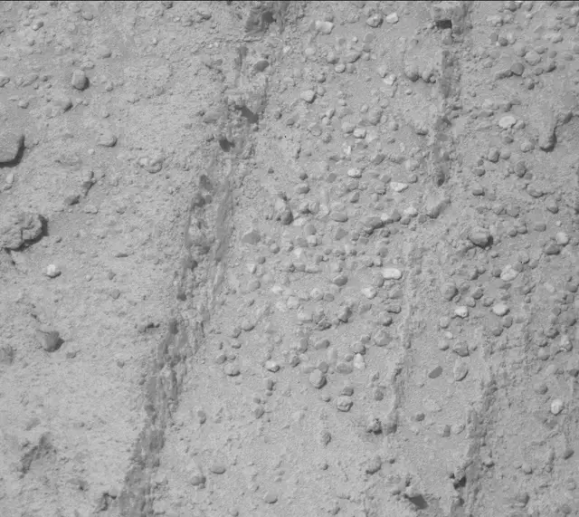Sol 401: Mast Camera (Mastcam)