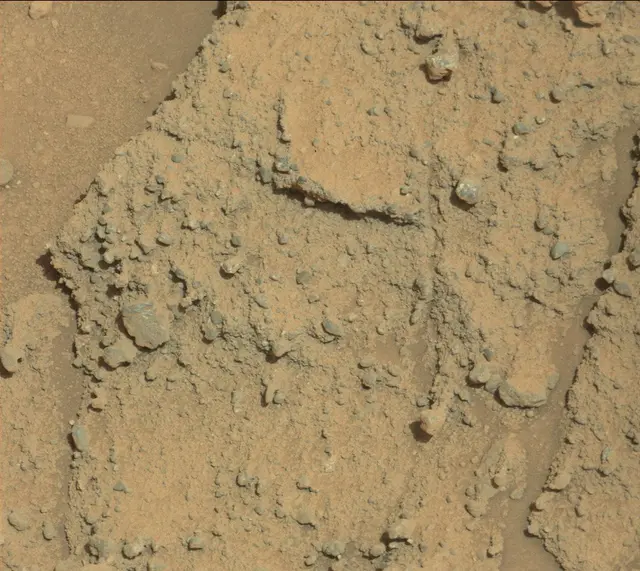 Sol 401: Mast Camera (Mastcam)