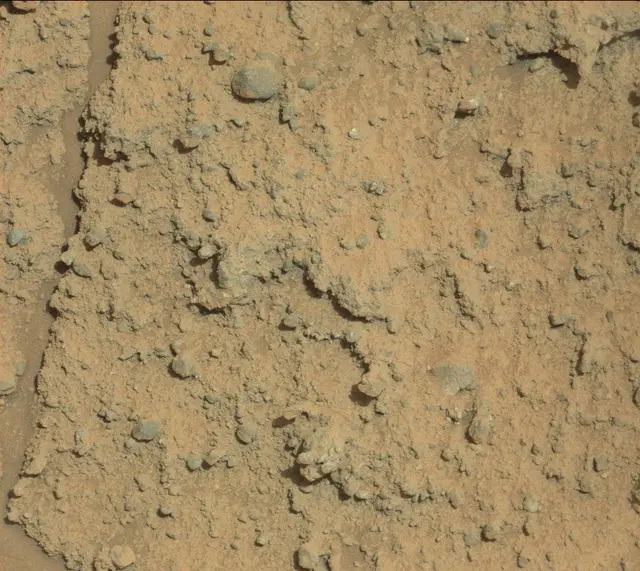 Sol 401: Mast Camera (Mastcam)