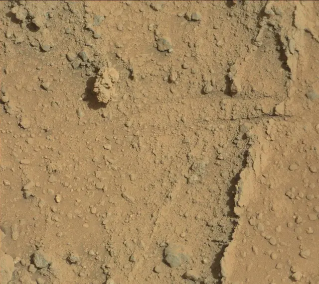 Sol 401: Mast Camera (Mastcam)
