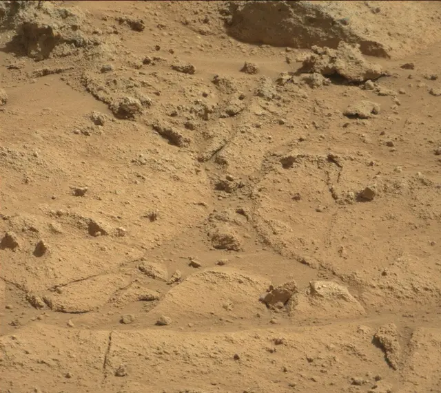 Sol 401: Mast Camera (Mastcam)