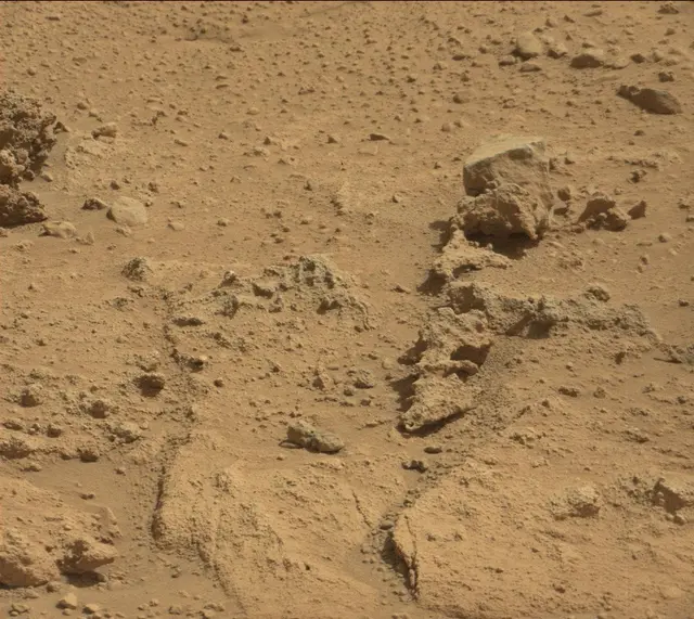 Sol 401: Mast Camera (Mastcam)