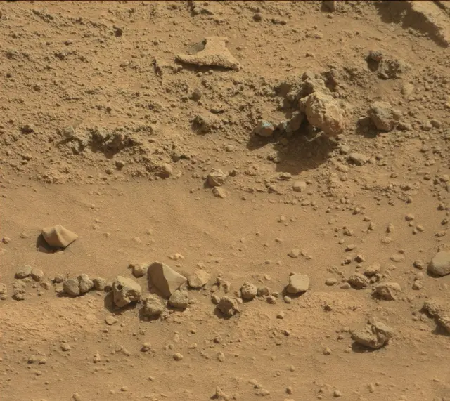 Sol 401: Mast Camera (Mastcam)