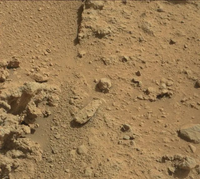 Sol 401: Mast Camera (Mastcam)