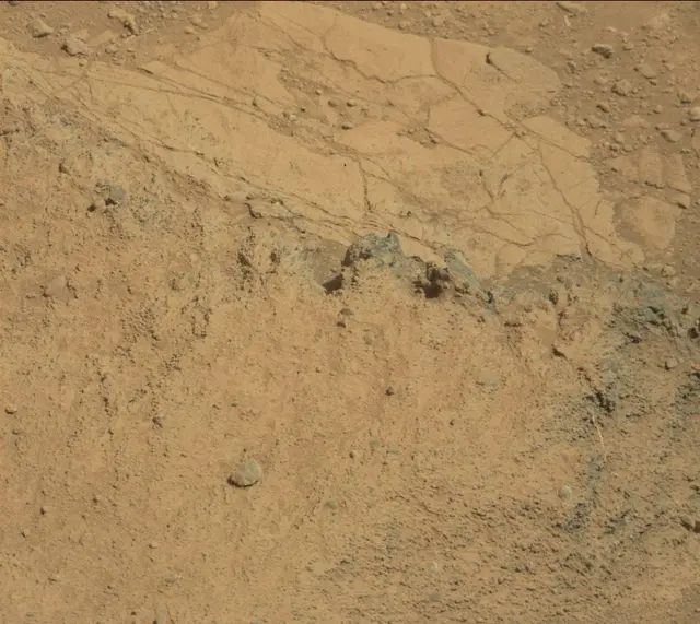 Sol 402: Mast Camera (Mastcam)
