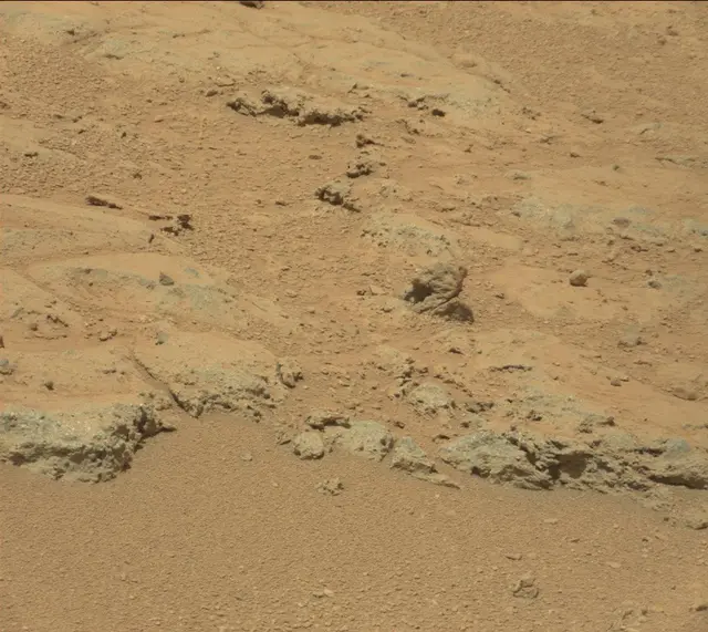 Sol 403: Mast Camera (Mastcam)