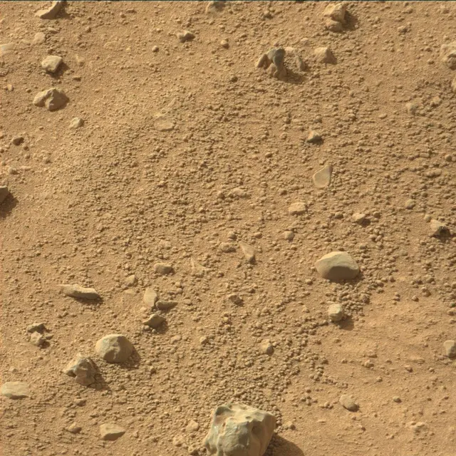 Sol 403: Mast Camera (Mastcam)