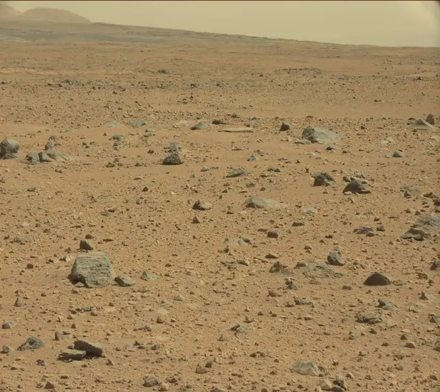 Sol 404: Mast Camera (Mastcam)