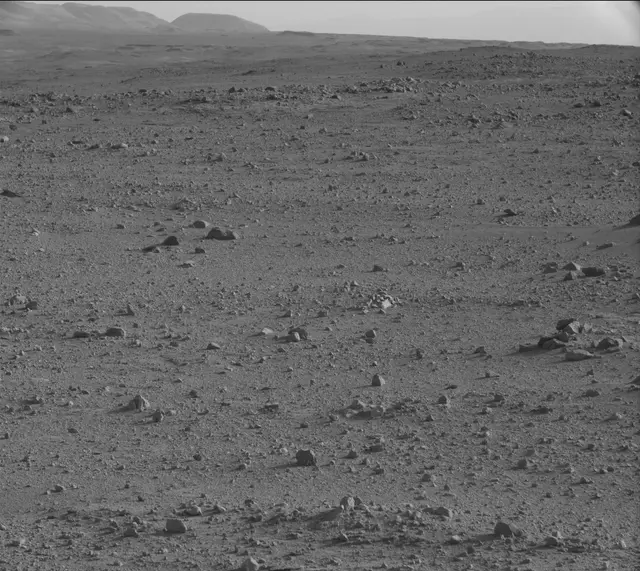 Sol 409: Mast Camera (Mastcam)