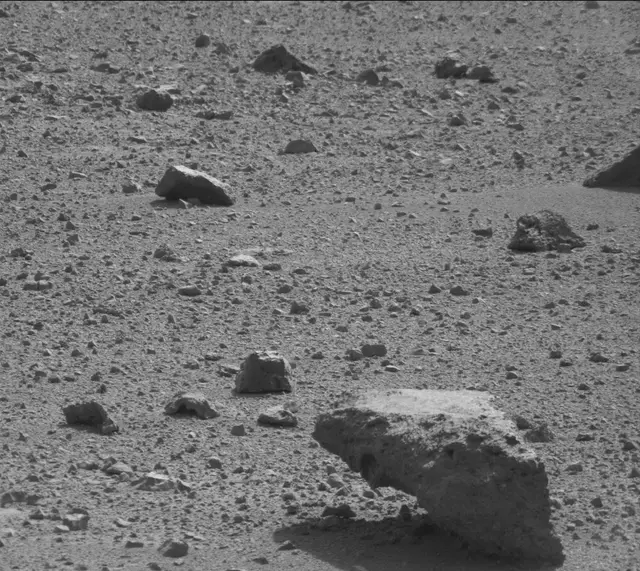 Sol 416: Mast Camera (Mastcam)